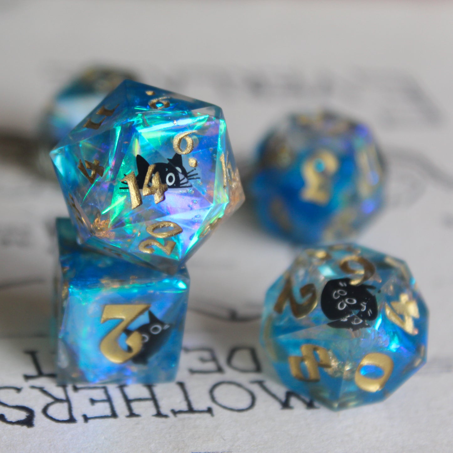 Aqua Cat 7-Piece Dice Set