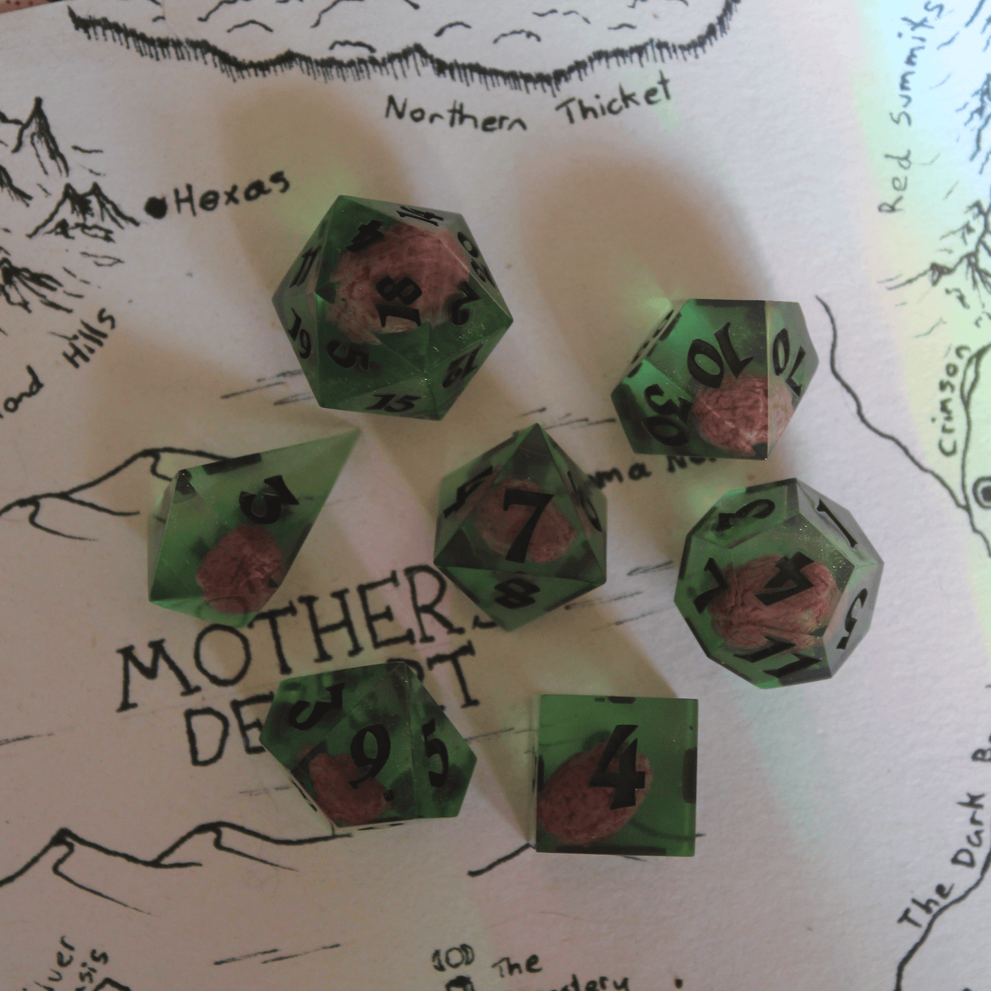 Mad Scientist's Brains in a Jar 7-Piece Dice Set