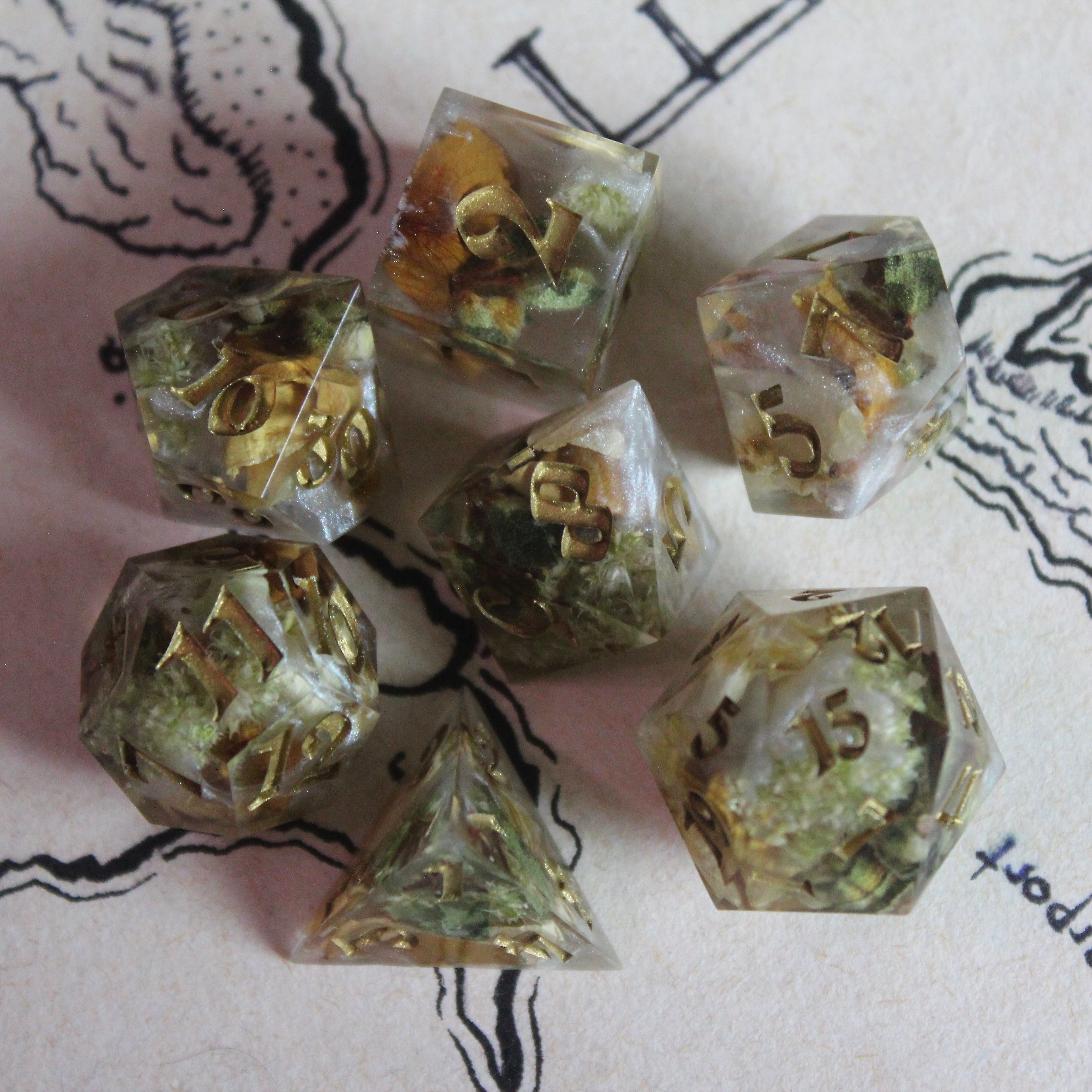 Autumnal Flowers 7-Piece Polyhedral Dice Set