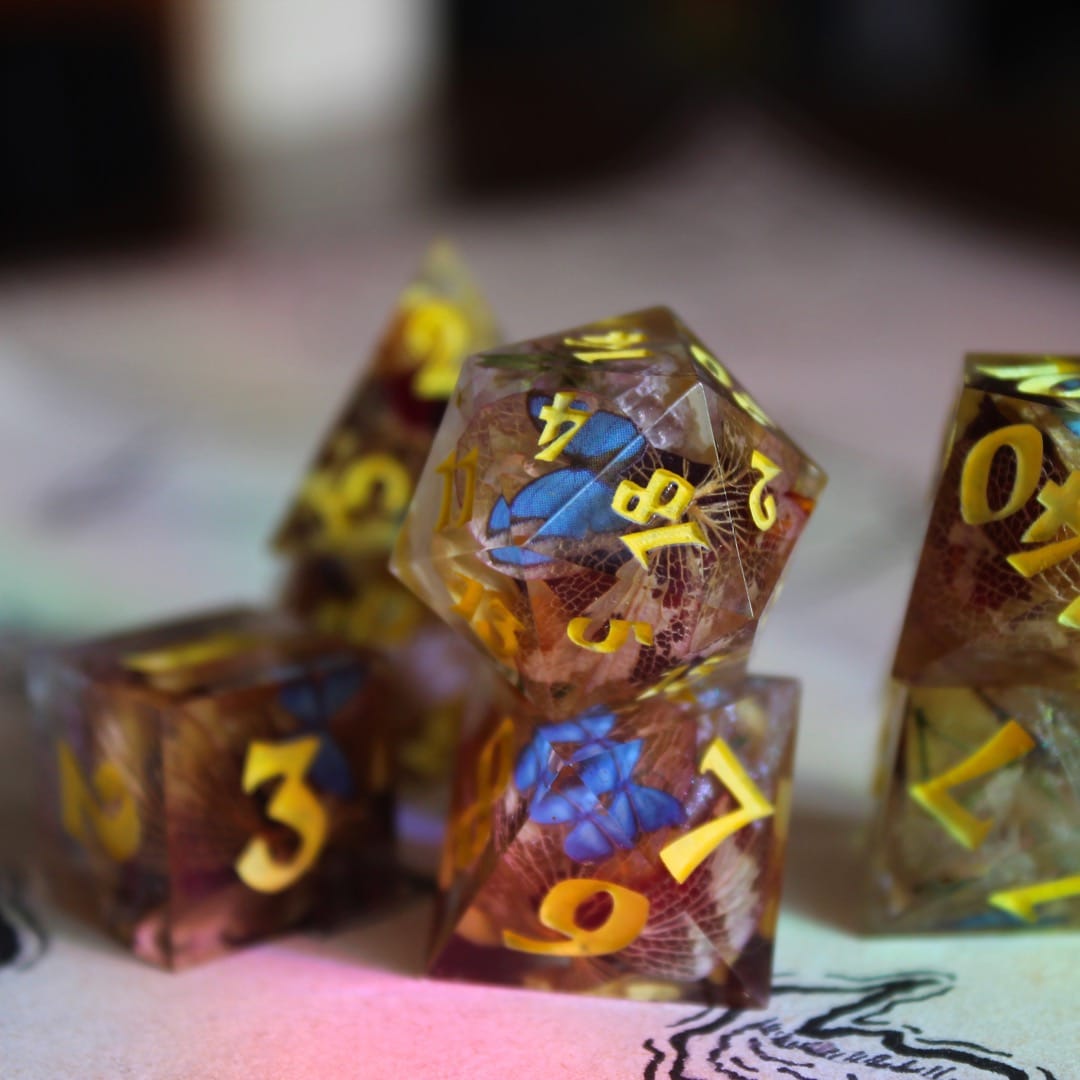 Dried Flowers & Blue Butterflies 7-Piece Polyhedral Dice Set