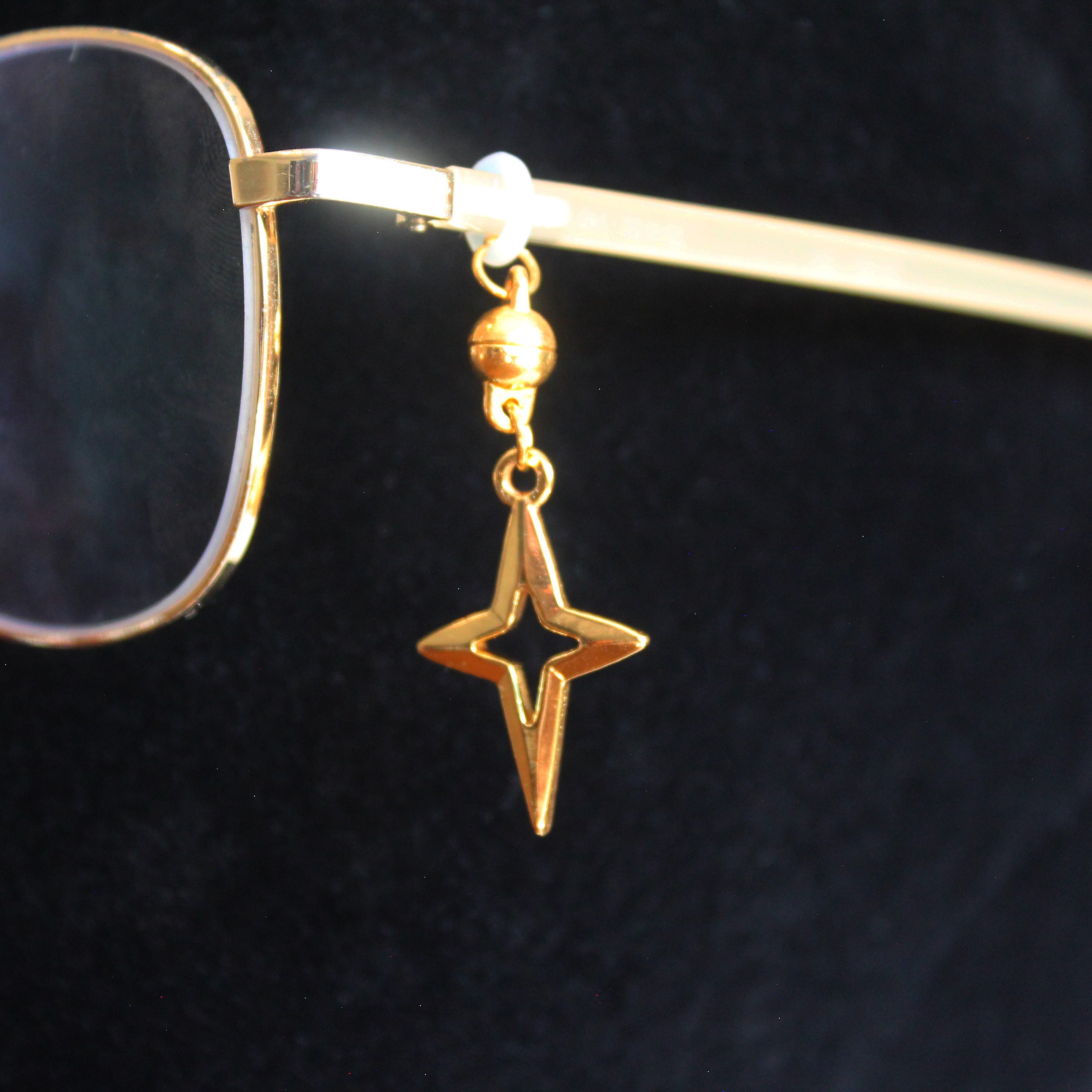 Hollow Gold Stars Glasses Charms