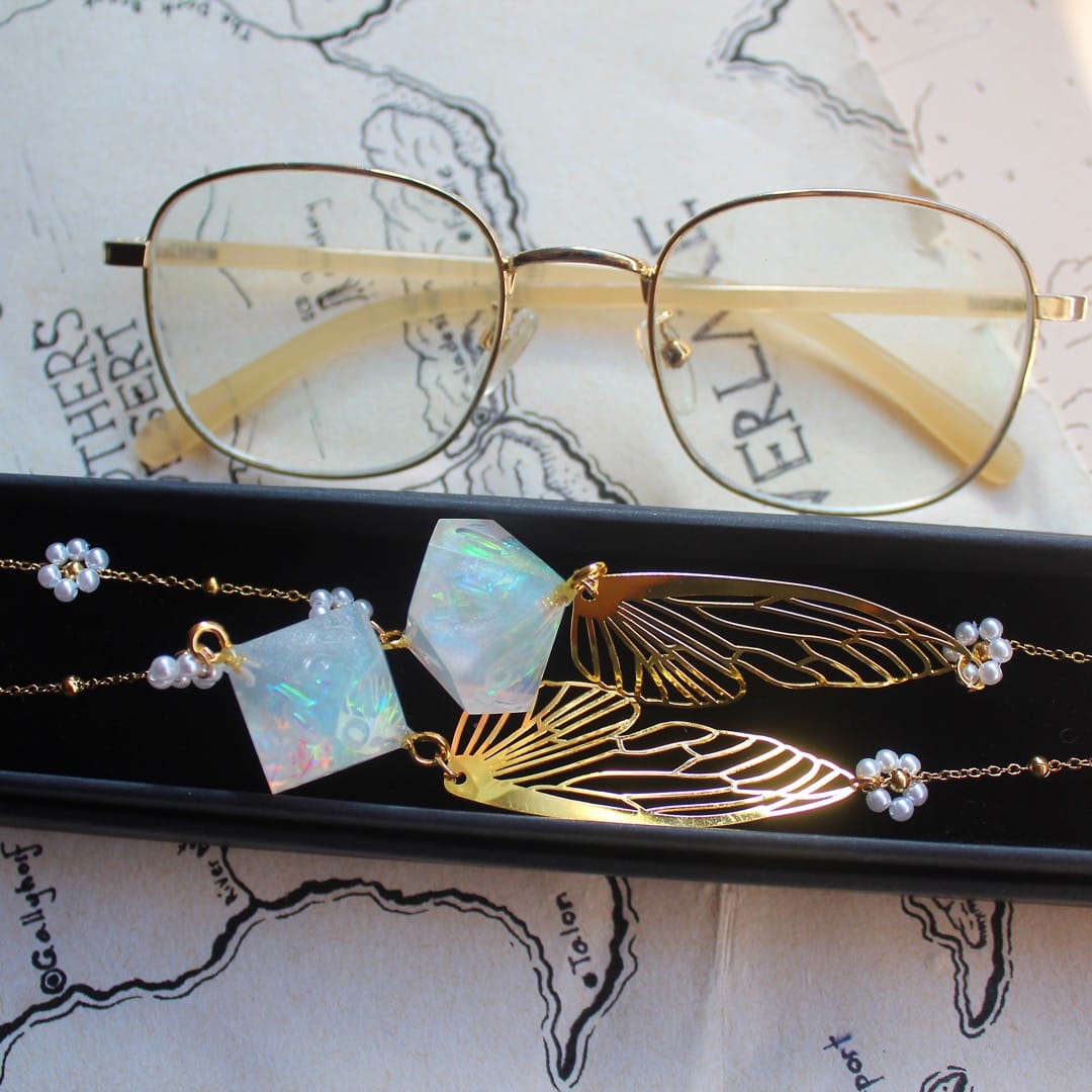 Golden Wings Glasses Chain with Dice