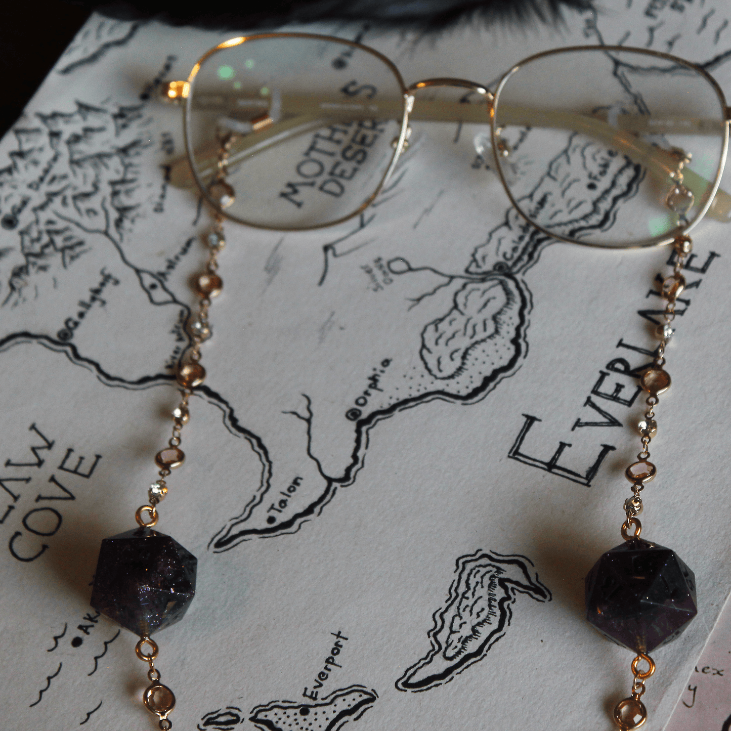 The Flower Gardener's Glasses Chain with Dice