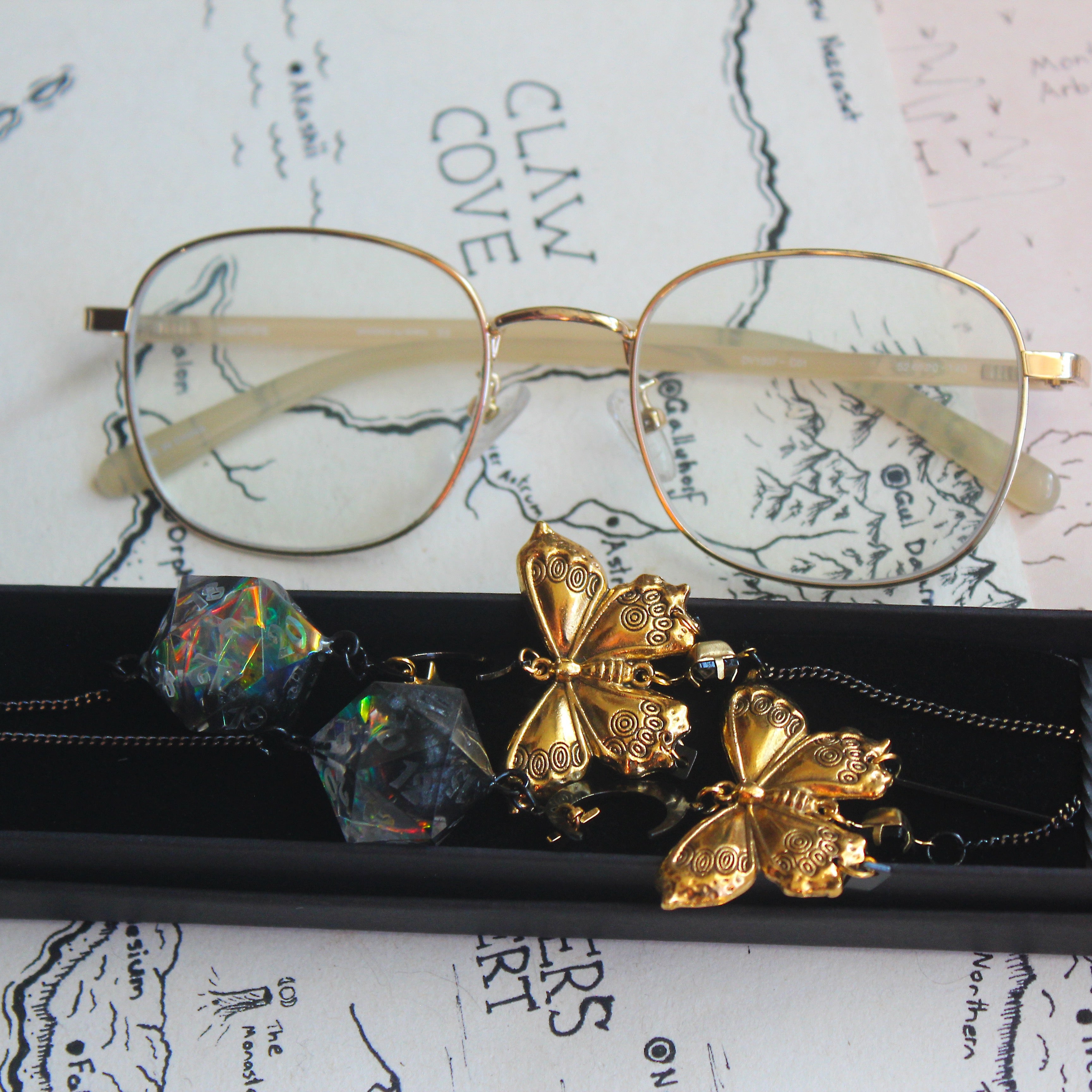 Butterflies on the Moon Glasses Chain with Dice