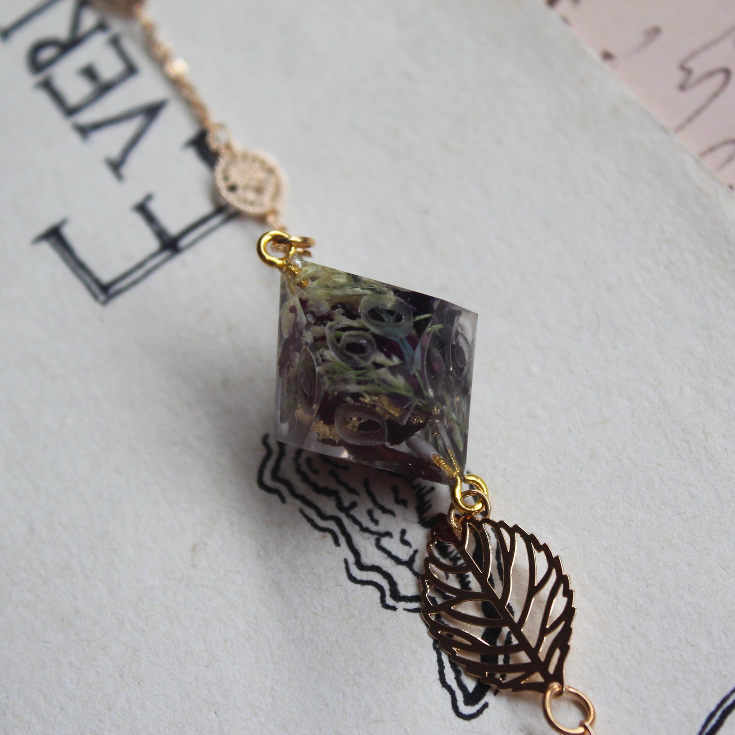 Flowers of Gold Glasses Chain with Dice