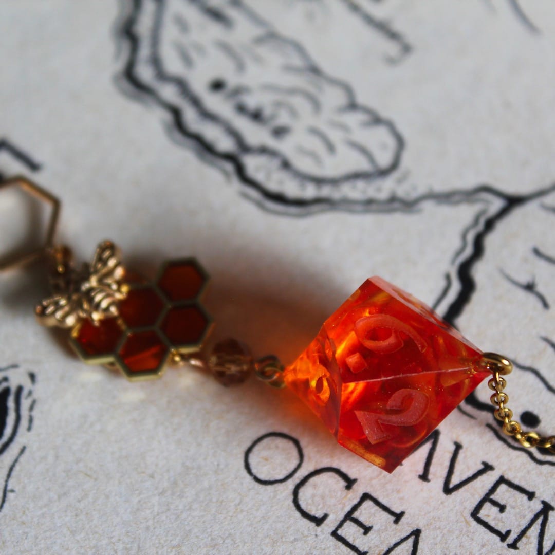 Honeybee Dreams Glasses Chain with Dice
