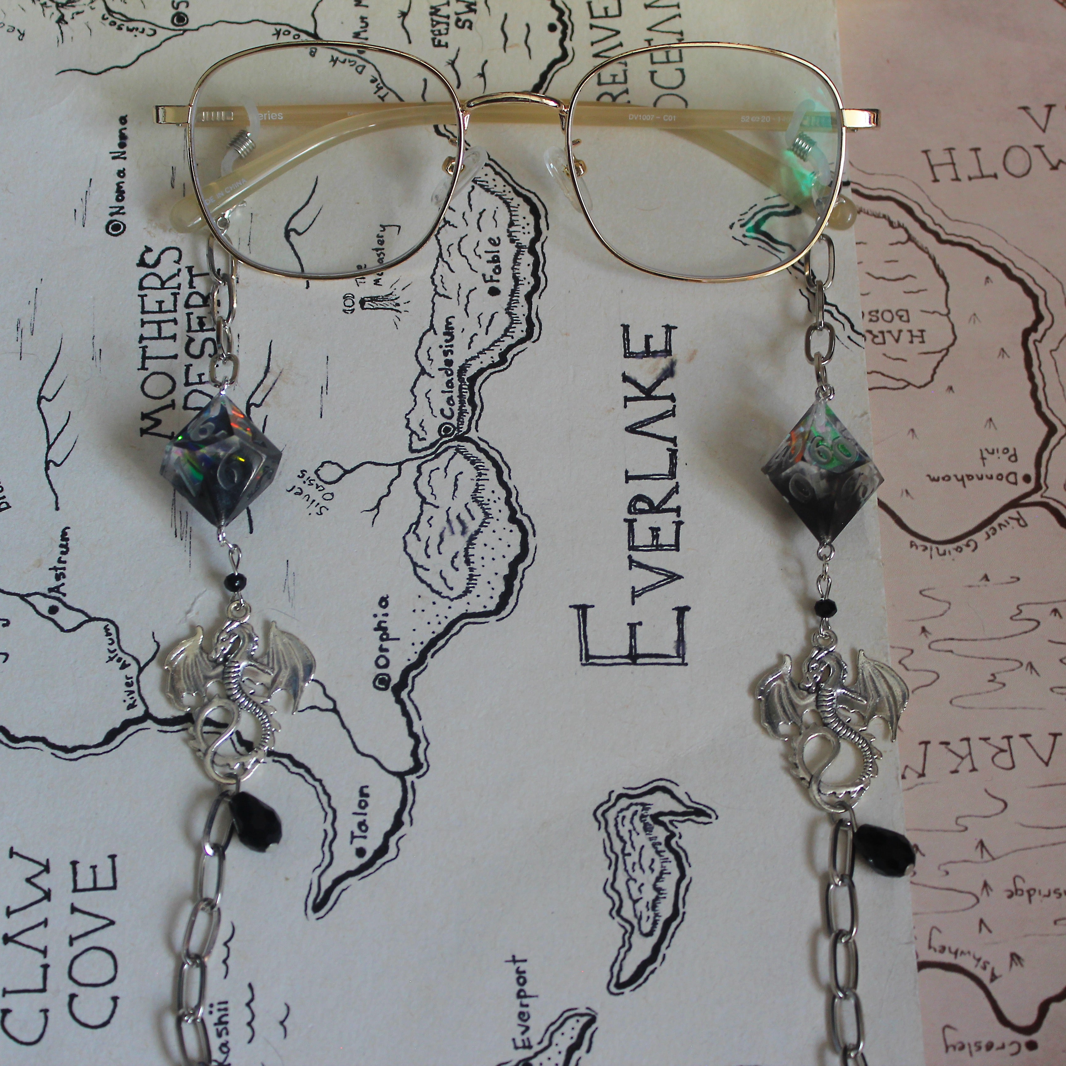 Silver Dragon's Secrets Glasses Chain with Dice