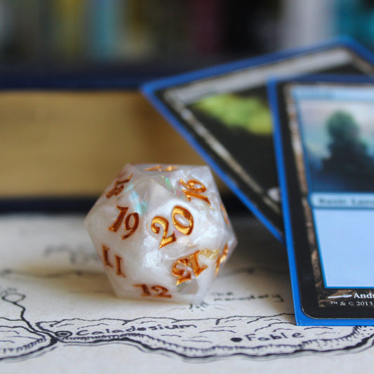 Shield of Foes Spindown Dice (D20)