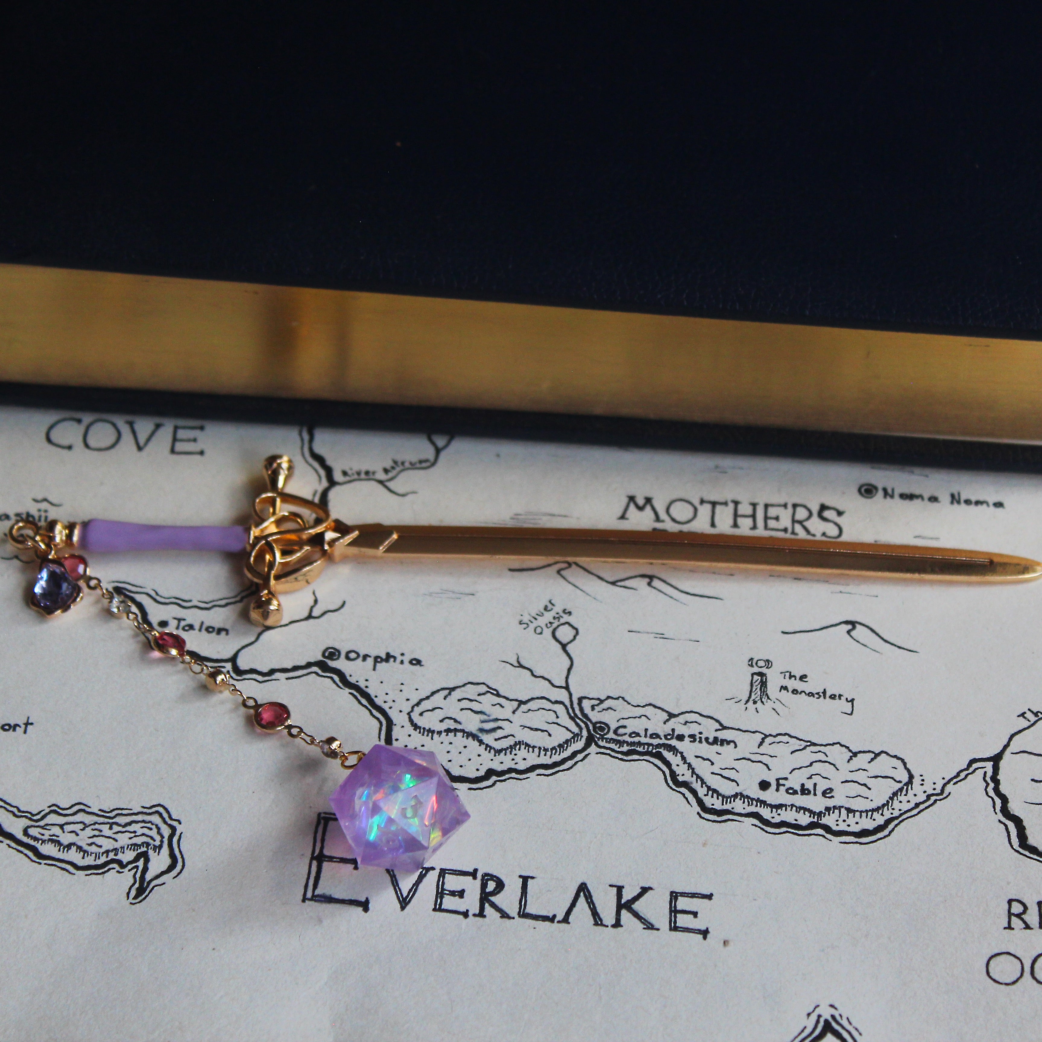 Lilac Garden with Sparkles Hair Sword with Dice