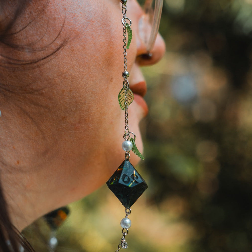 Emerald Woods Glasses Chain with Dice