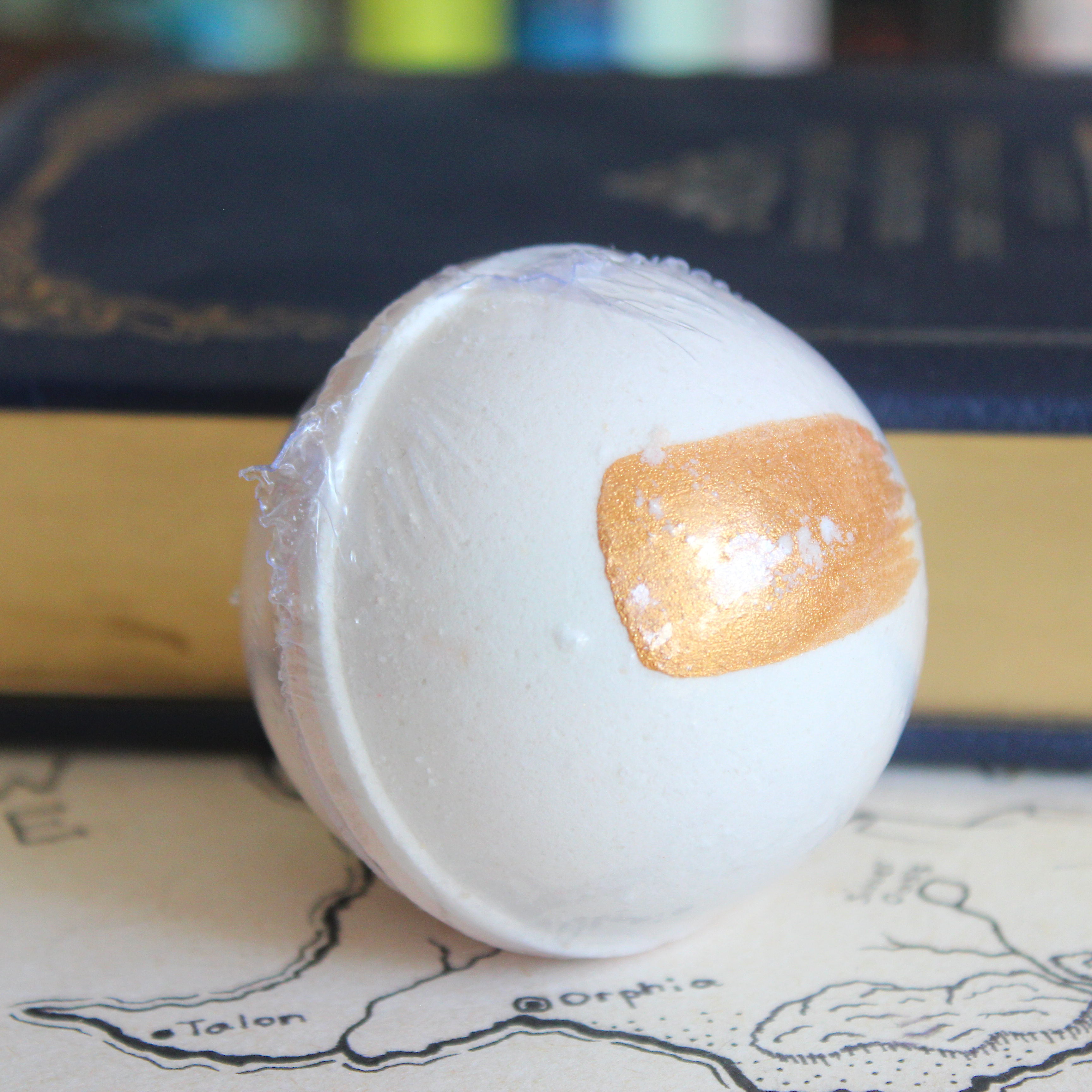 Feather Fall Bath Bomb with Mystery Dice