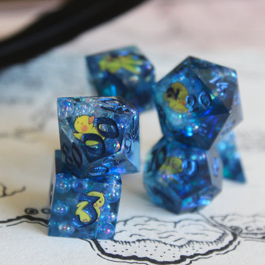 Happy Little Ducks in the Pond 7-Piece Dice Set
