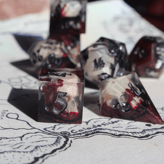 Vampire Skull with Bloody Fangs 7-Piece Dice Set