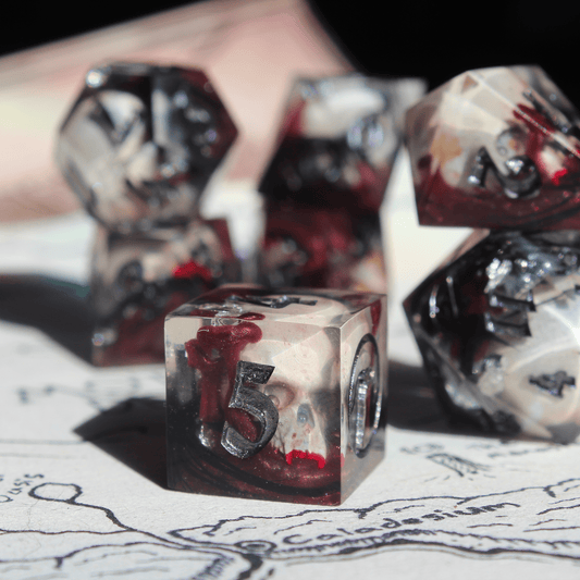 Vampire Skull with Bloody Fangs 7-Piece Dice Set