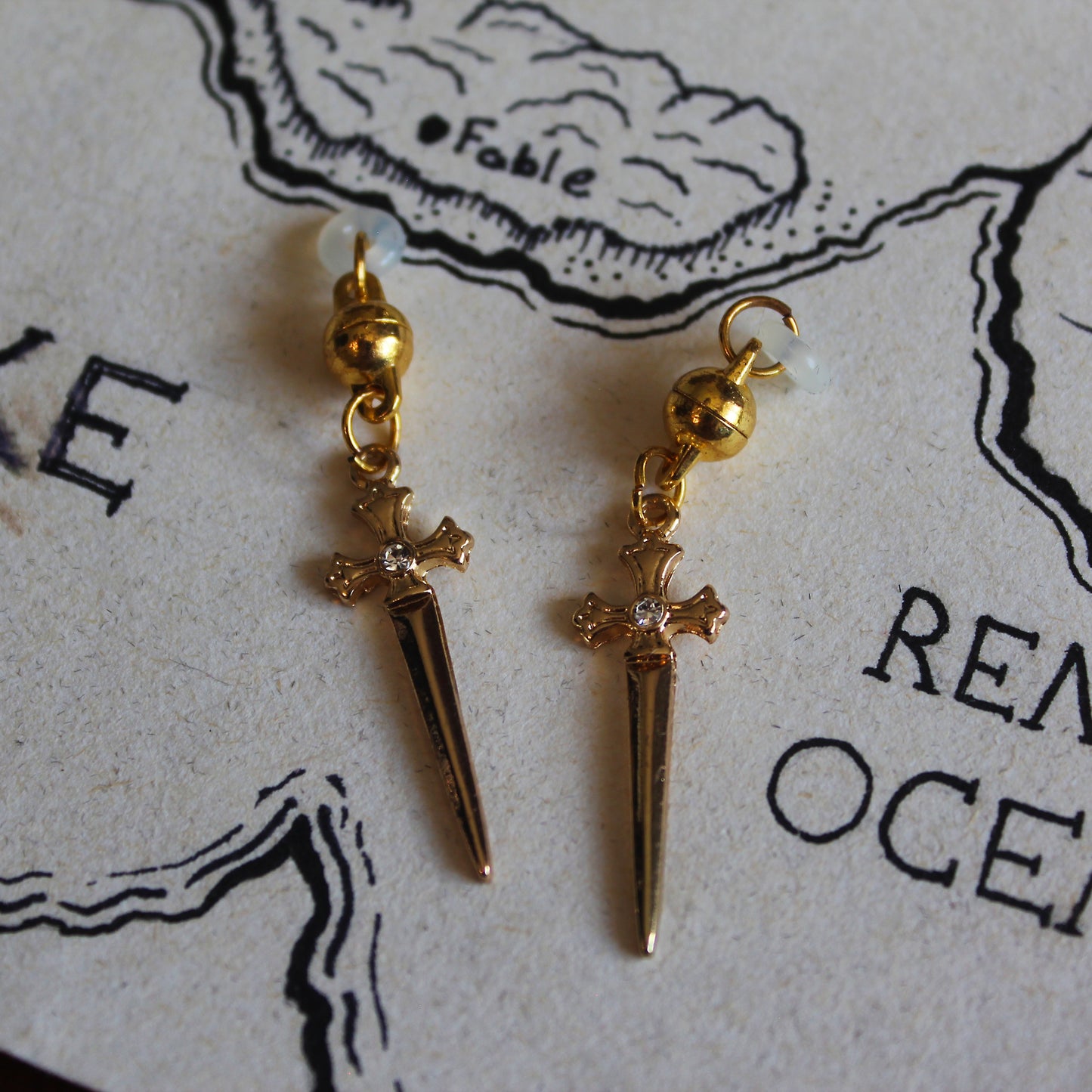 Gold Swords Glasses Charms