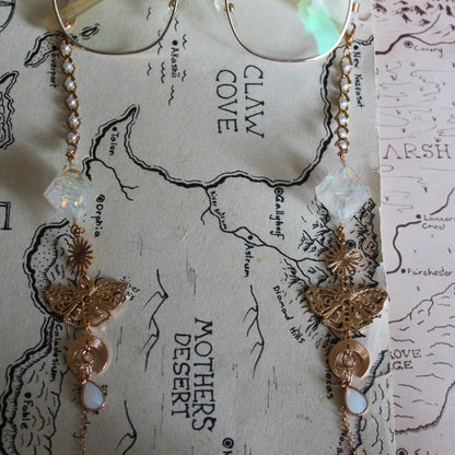 Moths of the Moon Glasses Chain with Dice