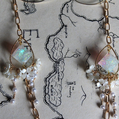 Whispering Fairies Glasses Chain with Dice