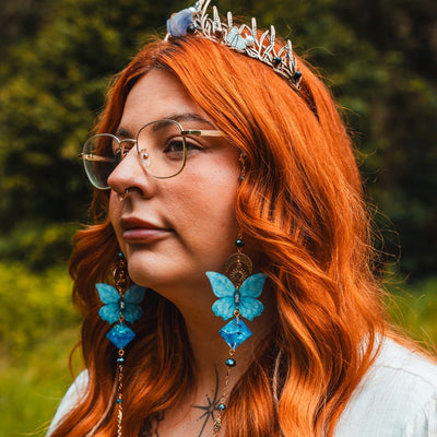 Enchanted Skywing Glasses Chain with Dice