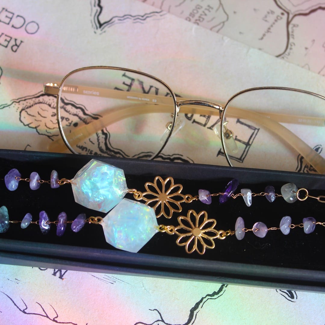 Enchanted Elf Glasses Chain with Dice