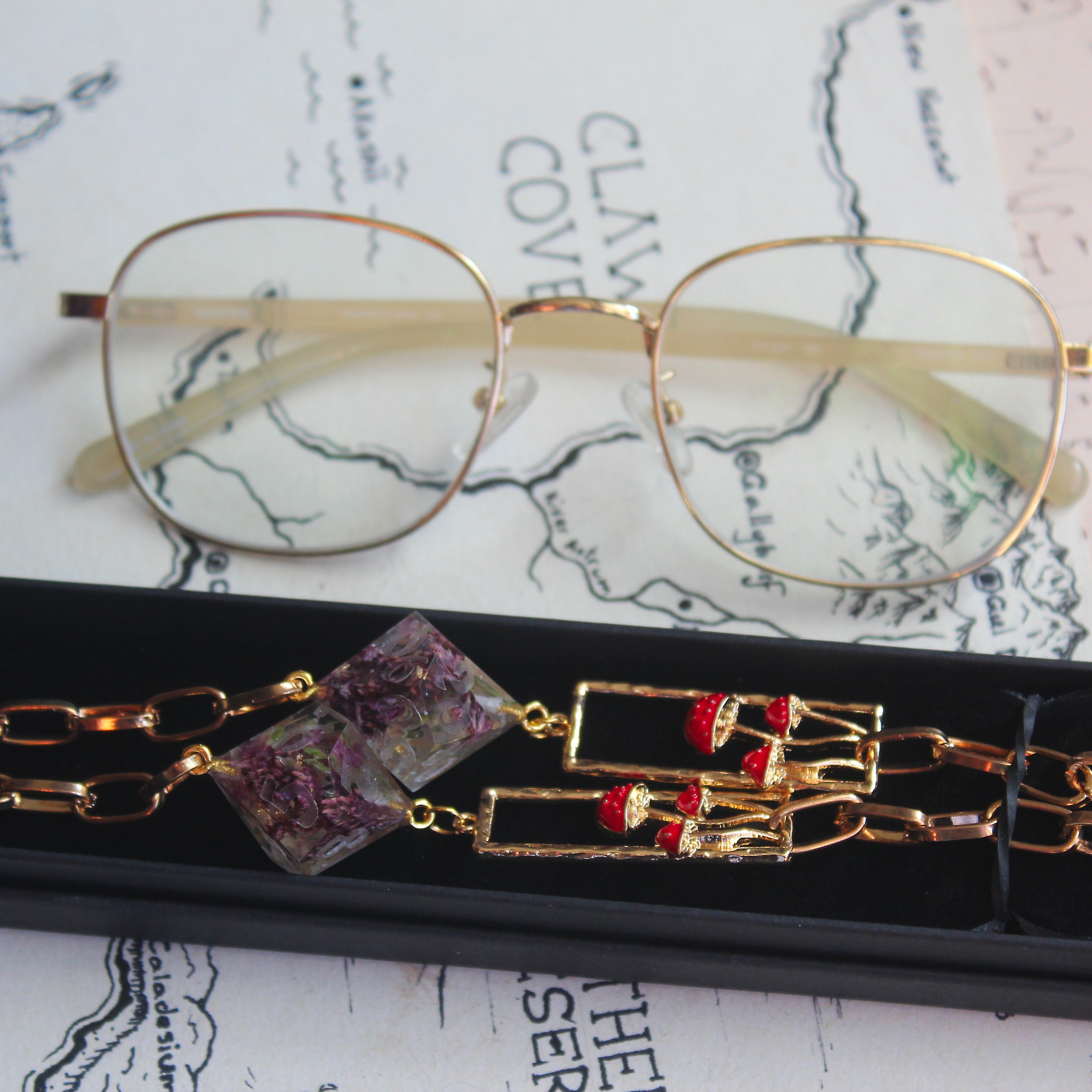 Homegrown Florals and Fungi Glasses Chain with Dice