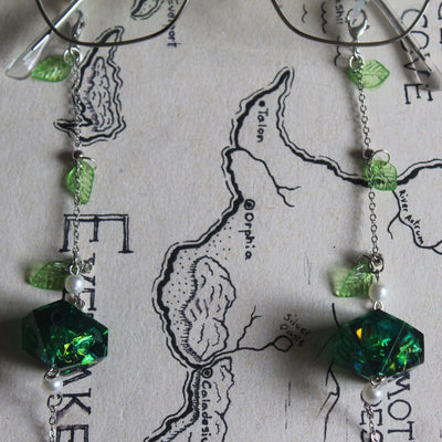 Emerald Woods Glasses Chain with Dice