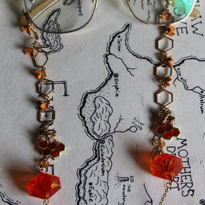 Honeybee Dreams Glasses Chain with Dice