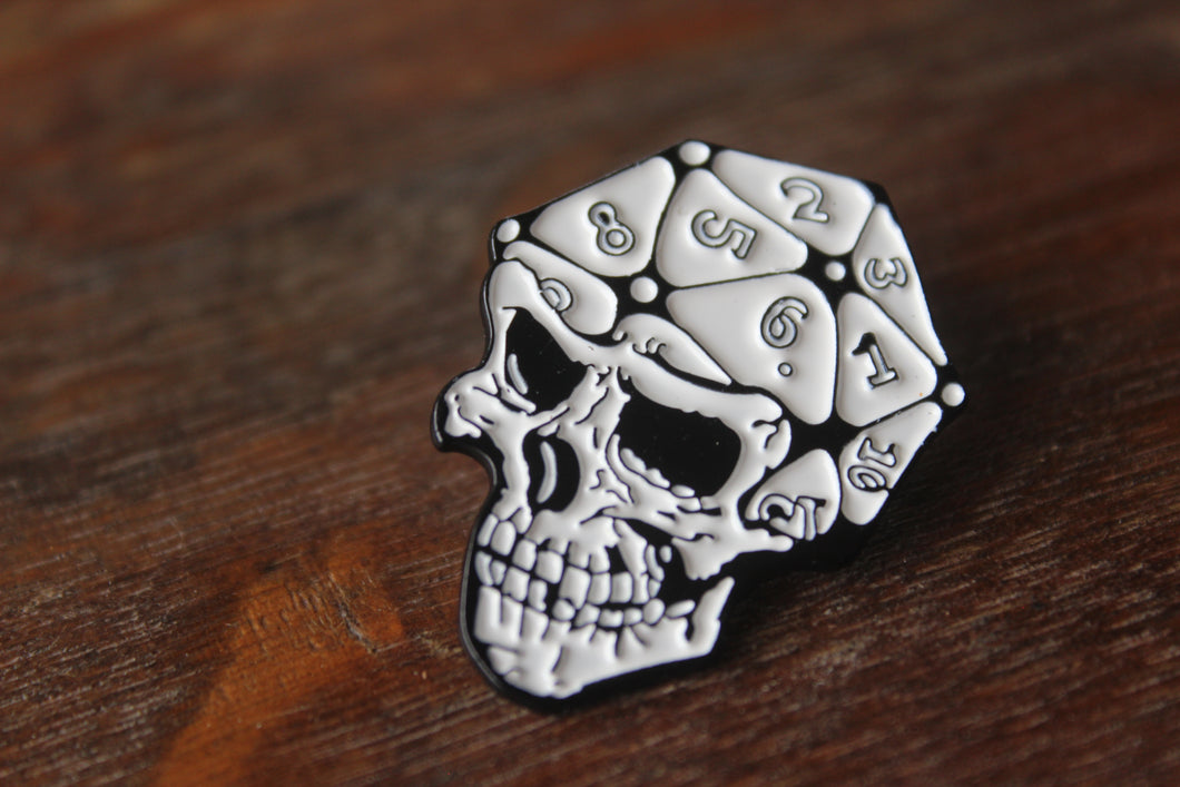 Skull D20 Enamel Pin