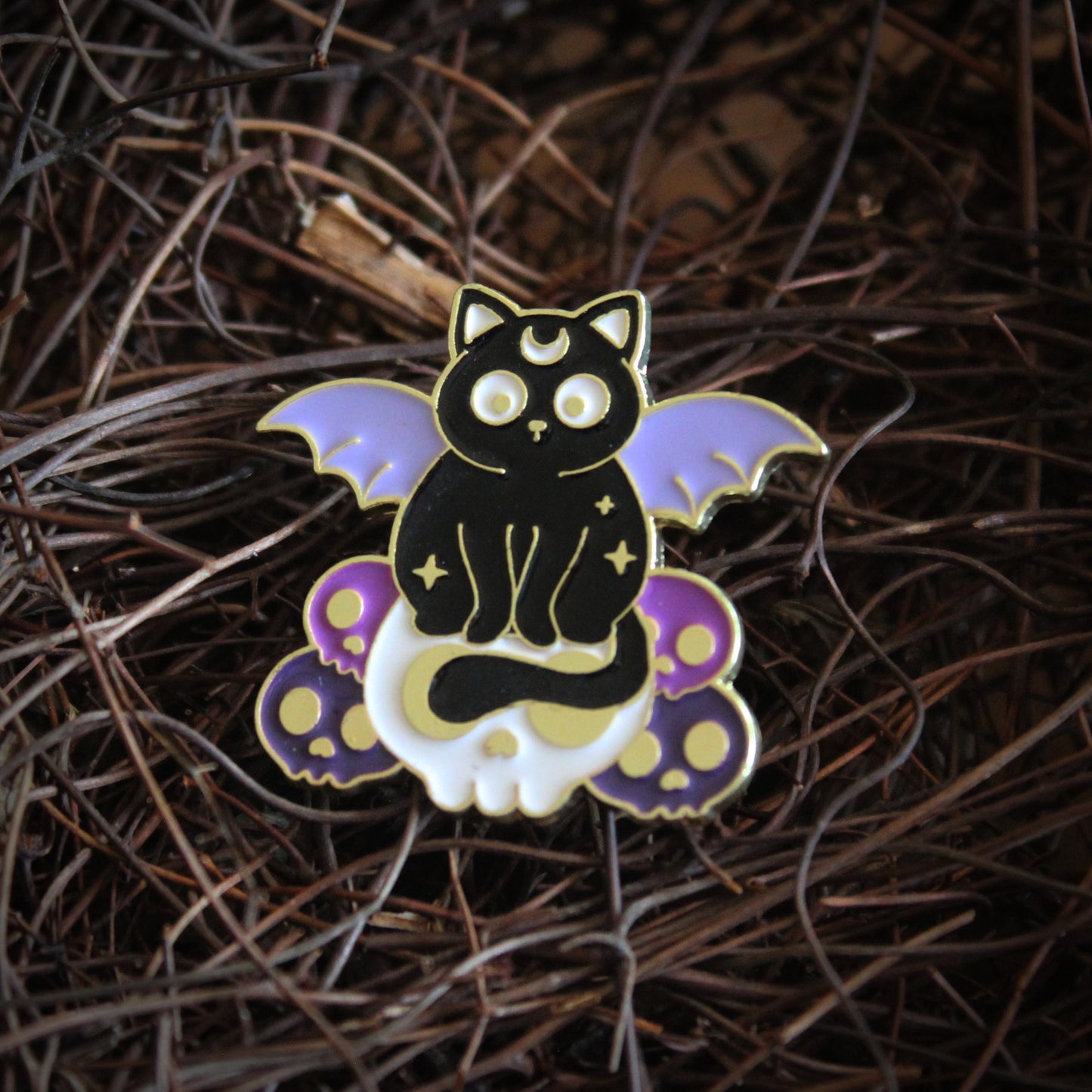 D&D Enamel Pin