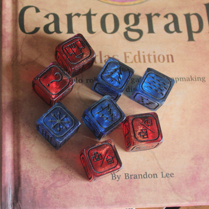 Cartograph Handmade 8 Piece Dice Set