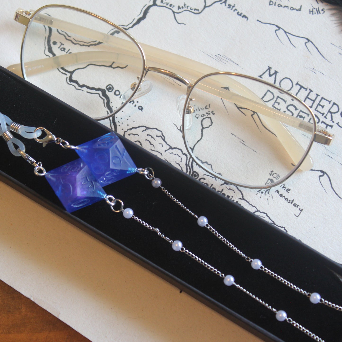 Dice Glasses Chains