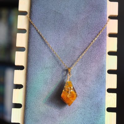 Elyndra's Dice Necklace