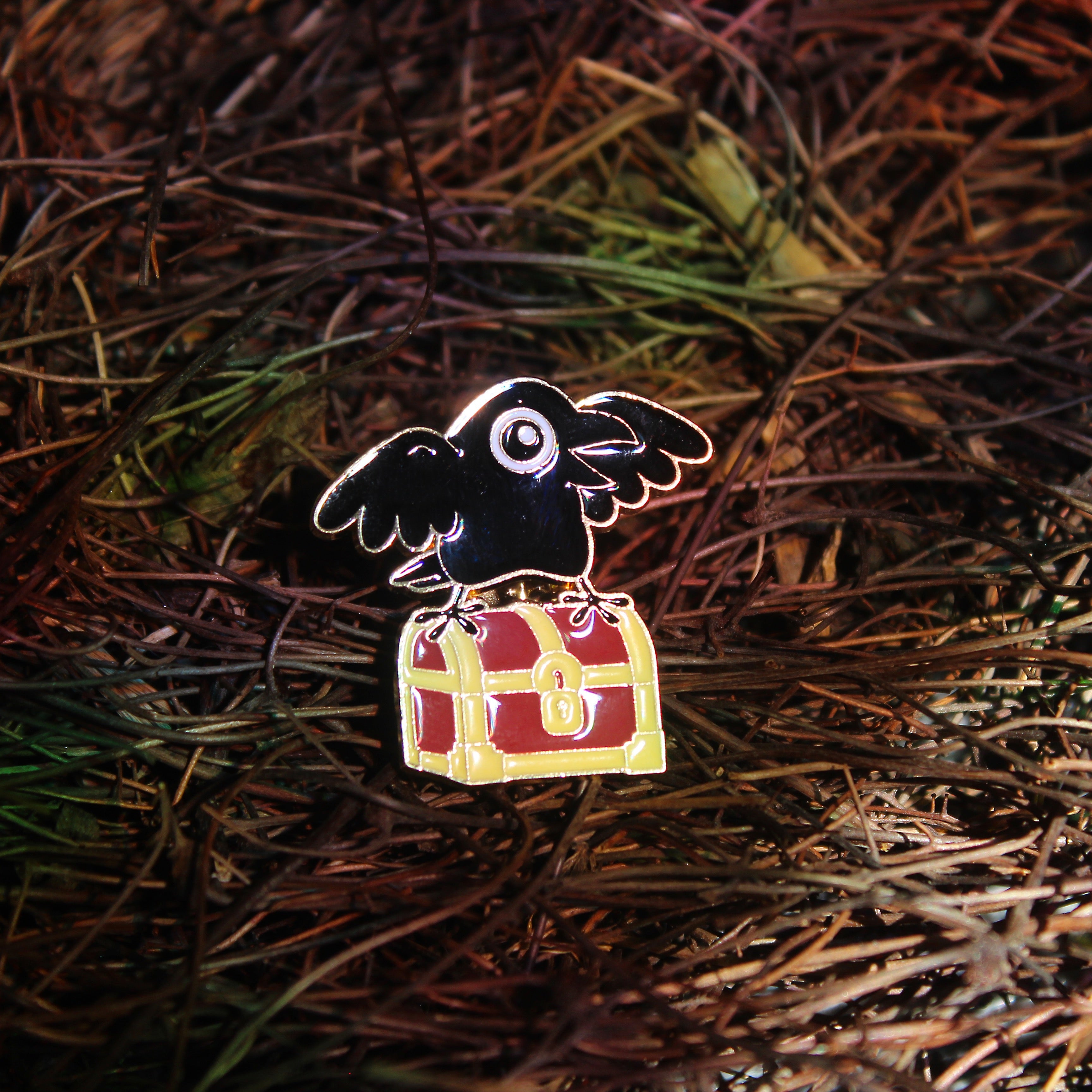 Treasure Raven D&D Enamel Pin