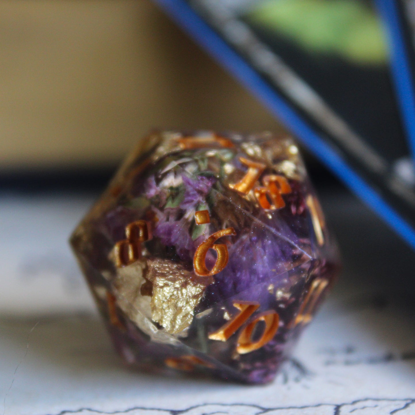 Magic Carpet Spindown Dice (D20)