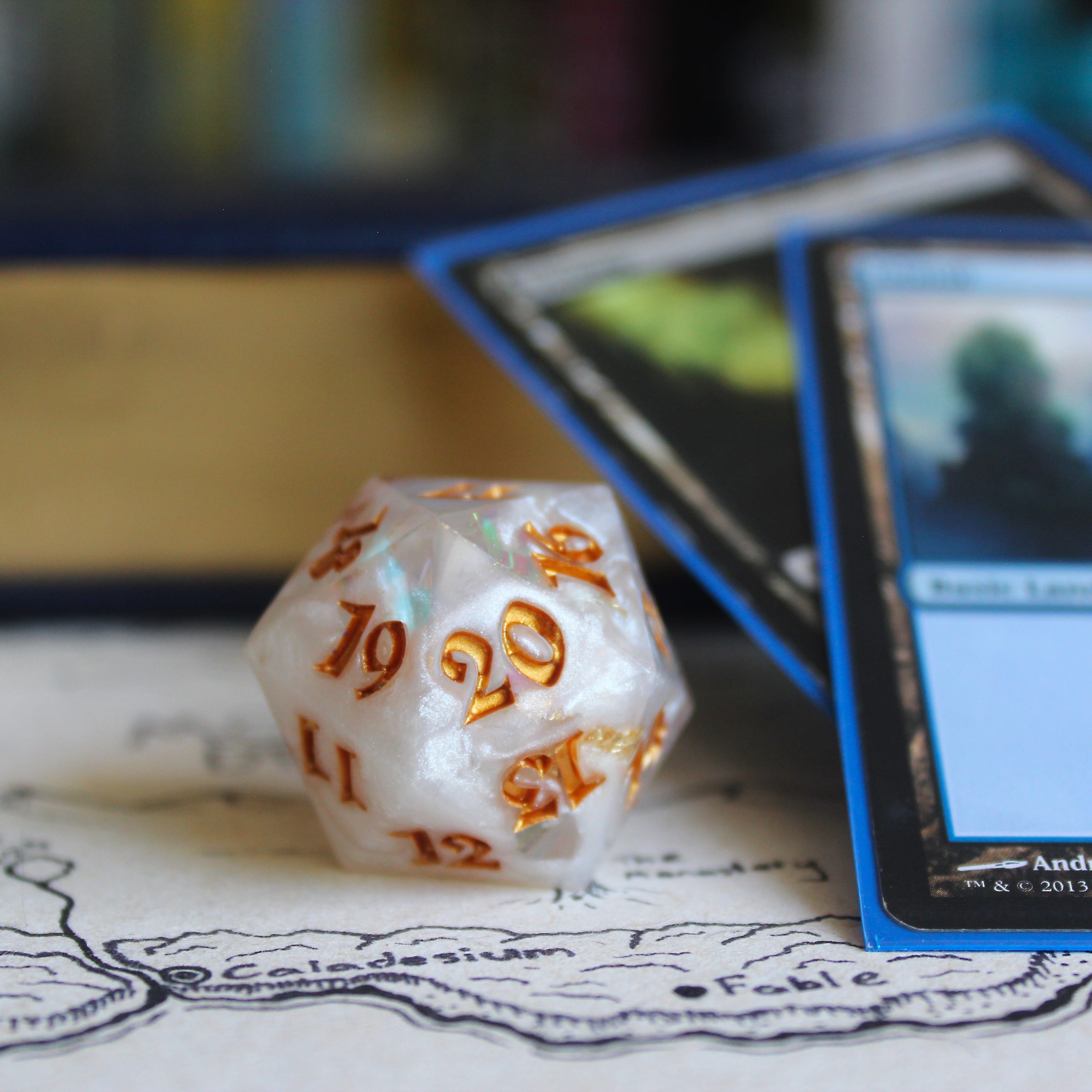 Shield of Foes Spindown Dice (D20)