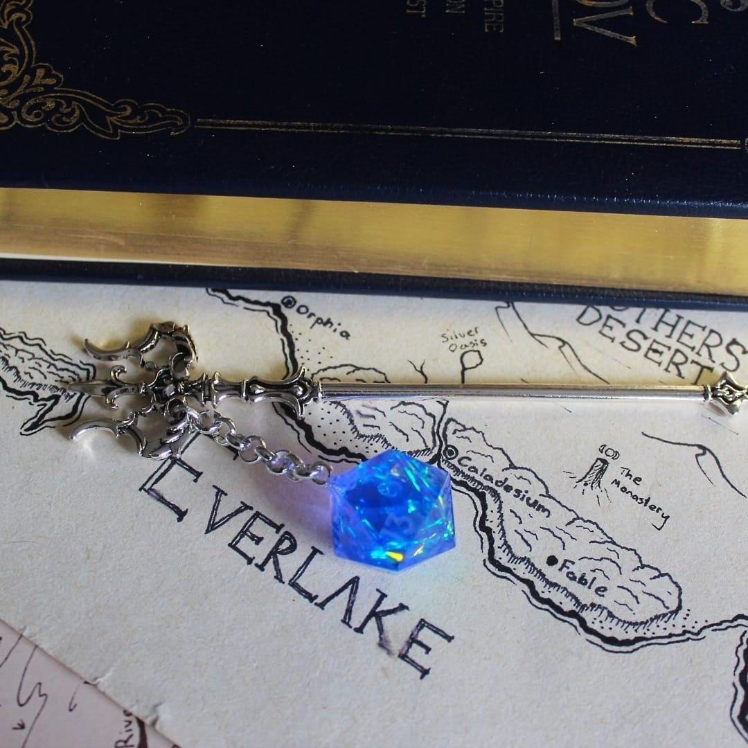 Prize of the Seas Hair Trident with Dice
