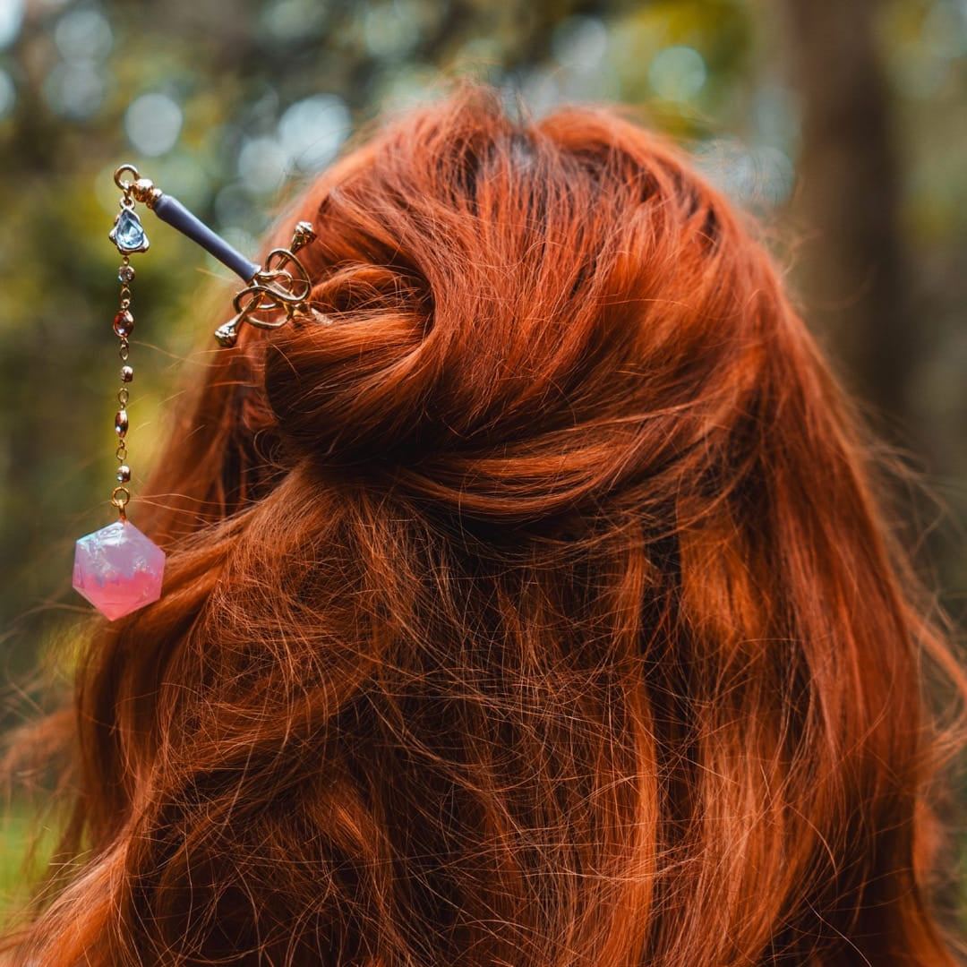 Pink Lily Garden with Sparkles Hair Sword with Dice