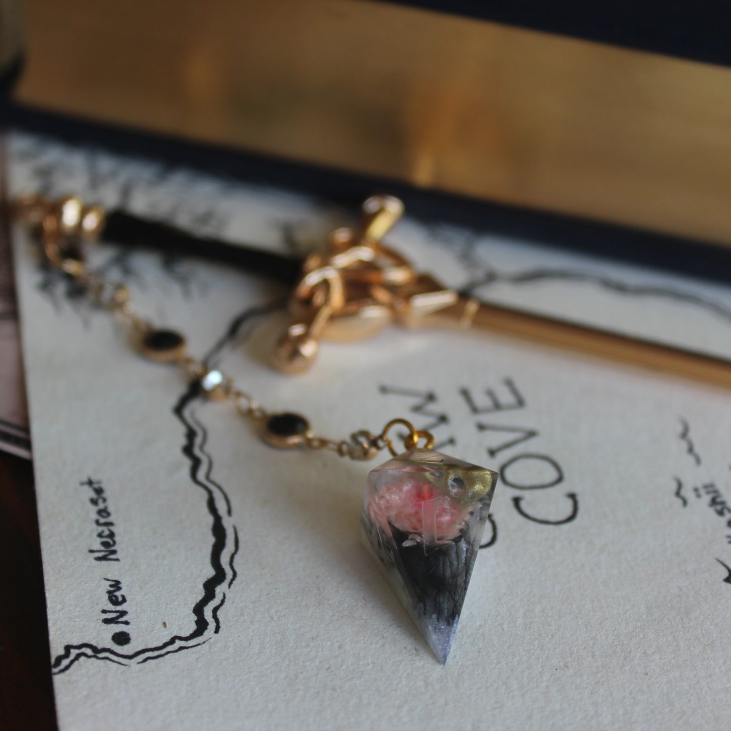 Pink Flower of the Fairies Hair Sword with Dice