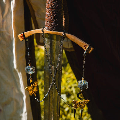 Butterflies on the Moon Glasses Chain with Dice