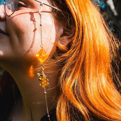 Honeybee Dreams Glasses Chain with Dice