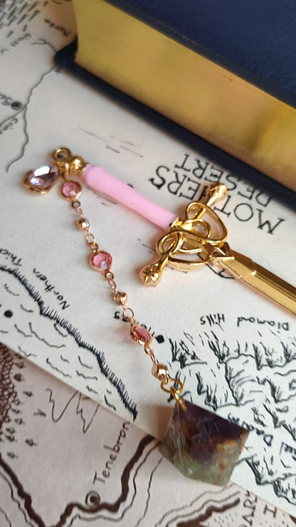 Strength of Purple Statice Flower Hair Sword with Dice