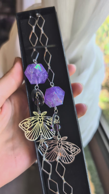 Royal Plumshade Glasses Chain with Dice