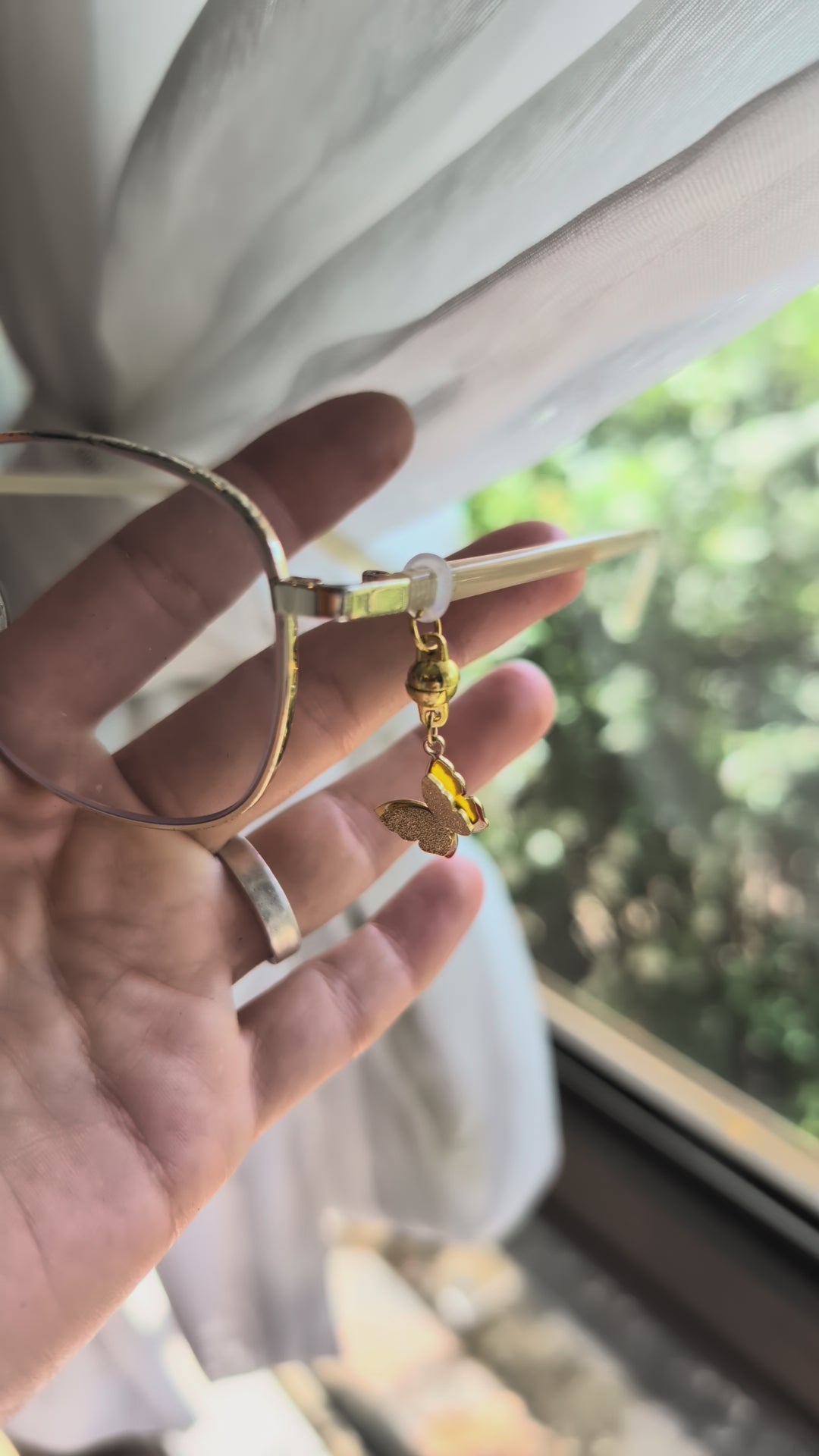 Gold Butterflies Glasses Charms