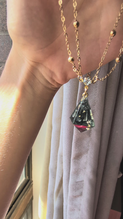 Isolde's Dice Necklace