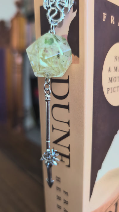 Leoric Bookmark with Dice