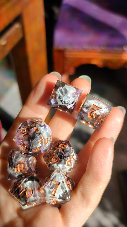 Haunted Cat Skull 7-Piece Dice Set