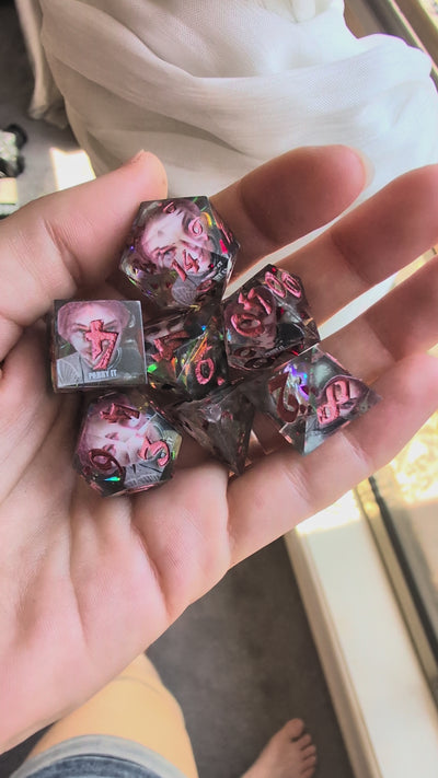 Maelle's Parry 7-Piece Polyhedral Dice Set